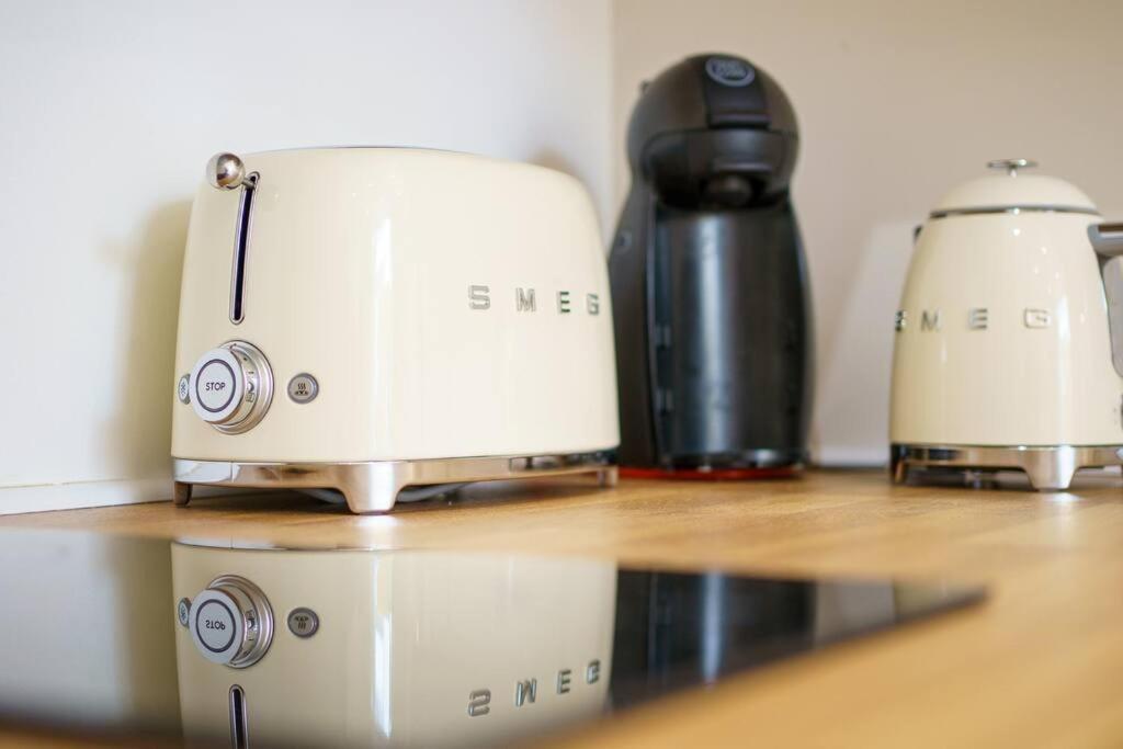 Apartment - - 10 Min De La *