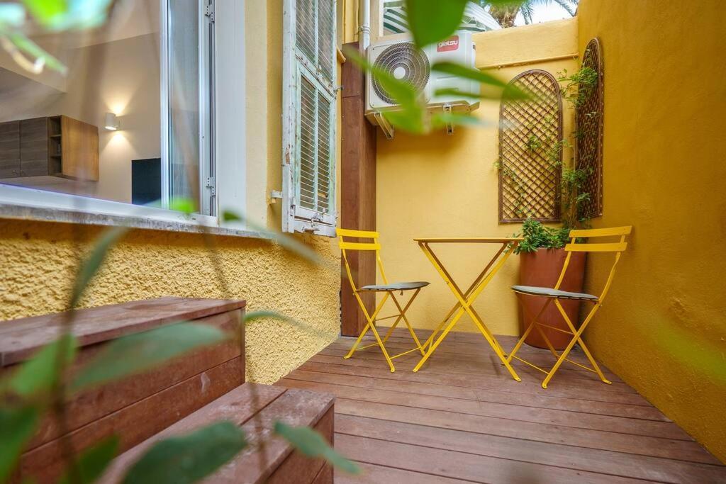 - - 10 Min De La * Nice