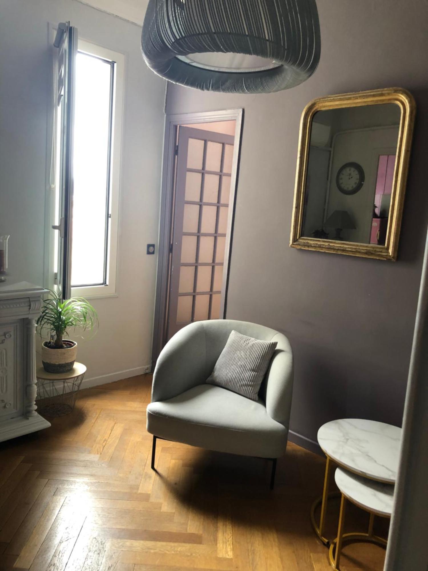 Et Calme Face Gare Apartment