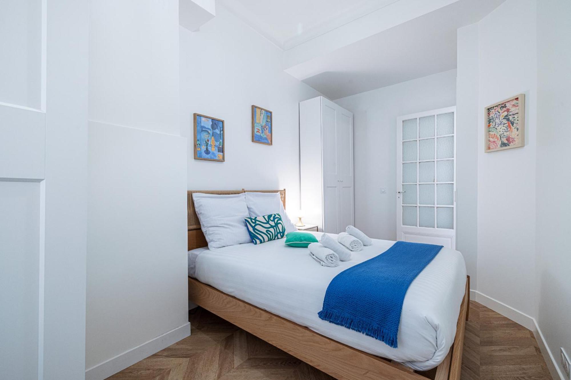 Apartment 10 Amiral 201 - Magnifique - 2 - Centre-ville