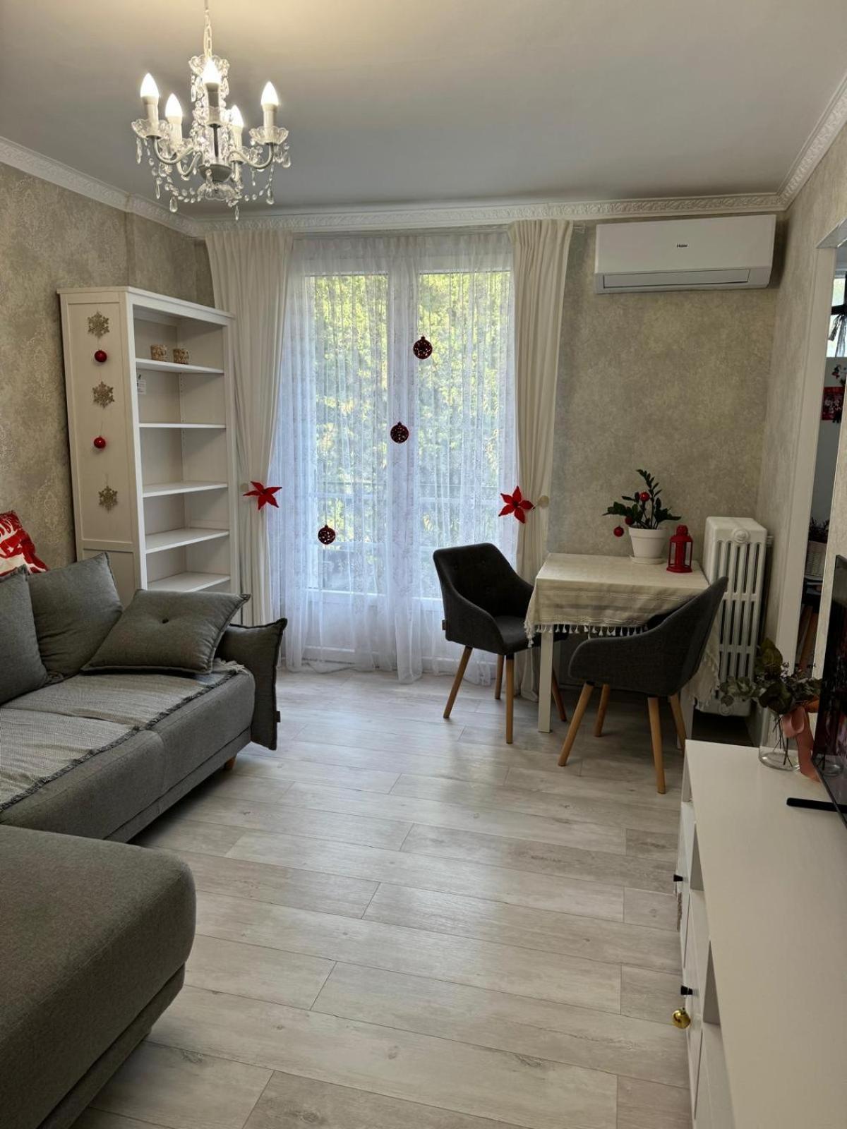 Anahit Apartment *
