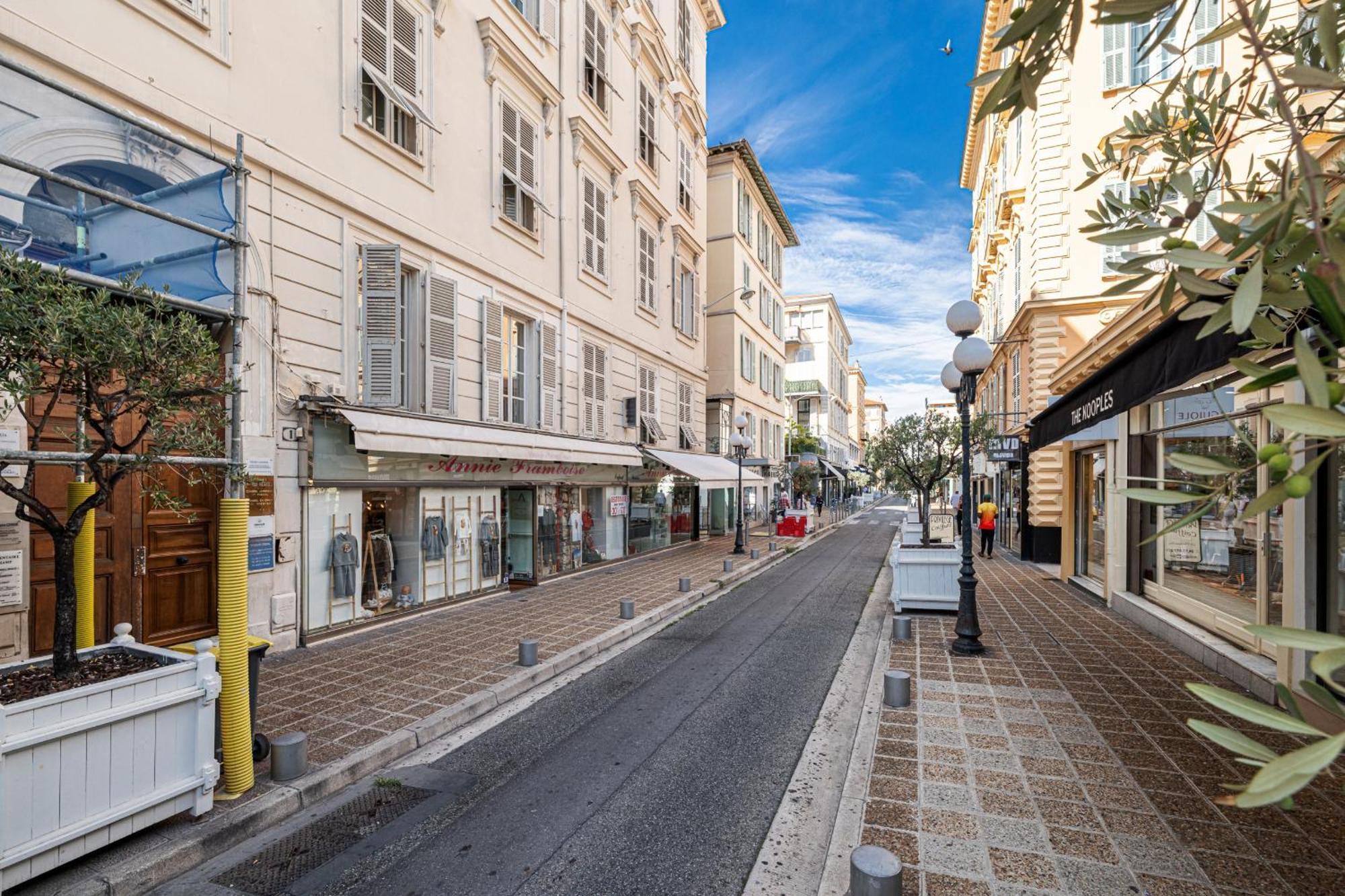 Apartment 1 Longchamp - Joli - Carre D Or - Climatise