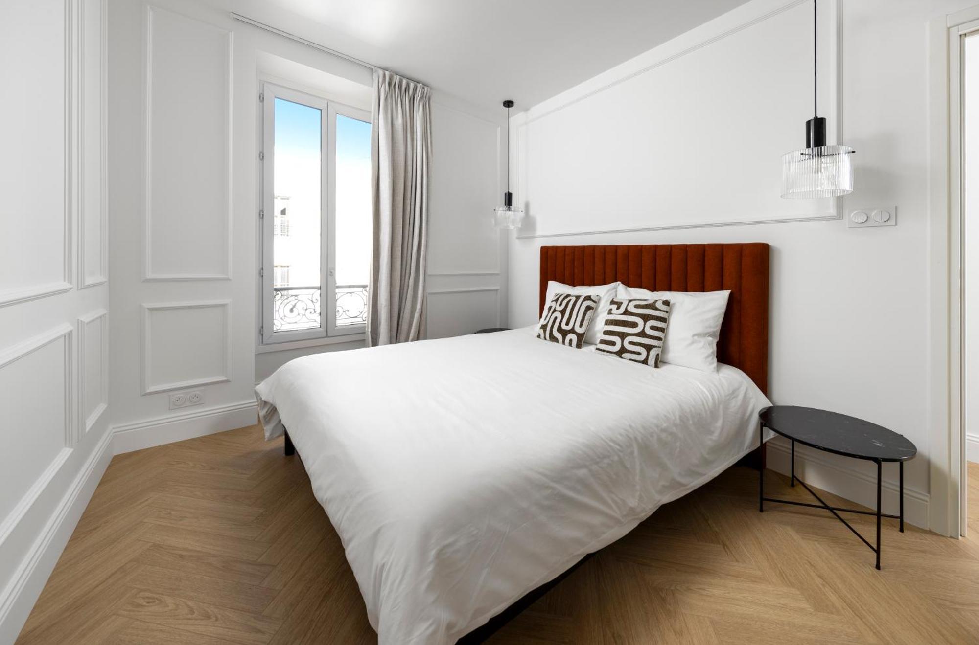 Designer Floor Peaceful Elevator Fiber Wifi, Balcony Nice