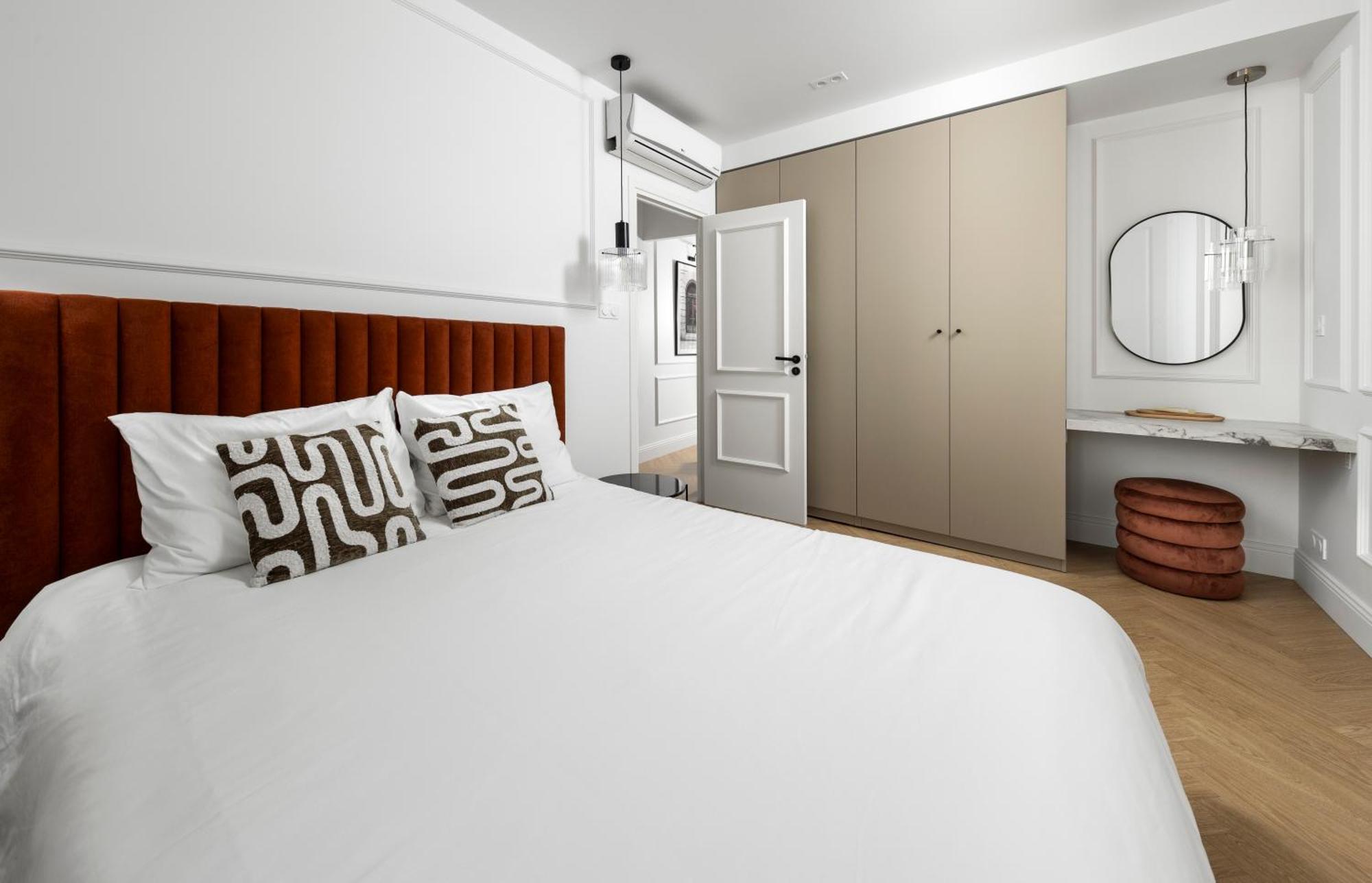 Designer Floor Peaceful Elevator Fiber Wifi, Balcony * Nice