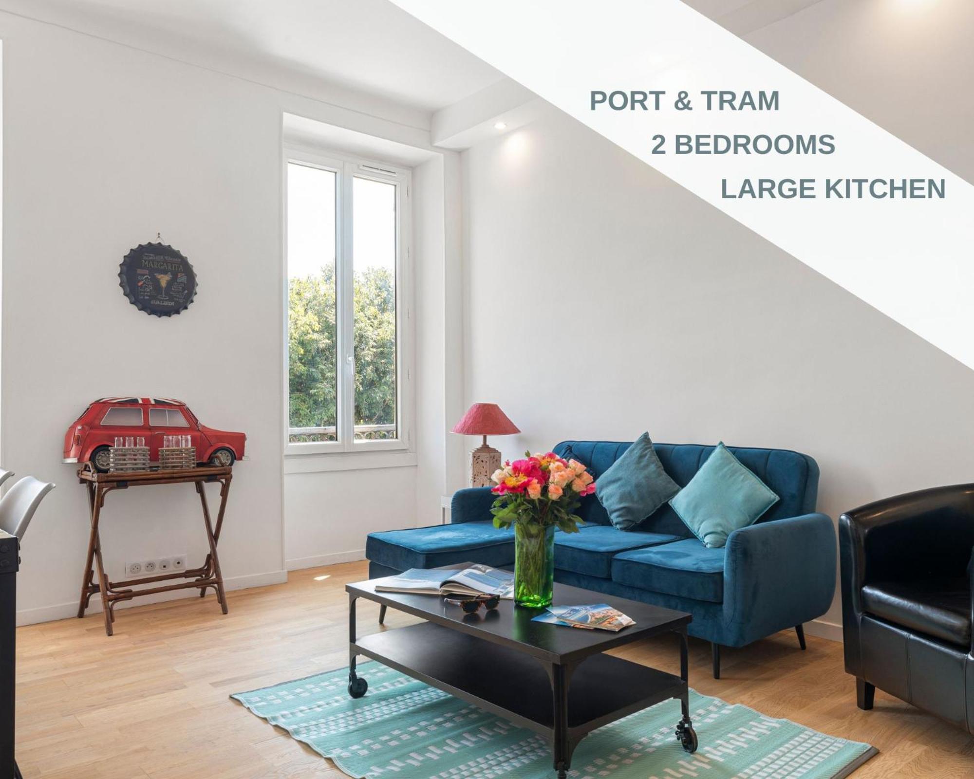 White Light, 1 Minute A Pied Du Port! Apartment *