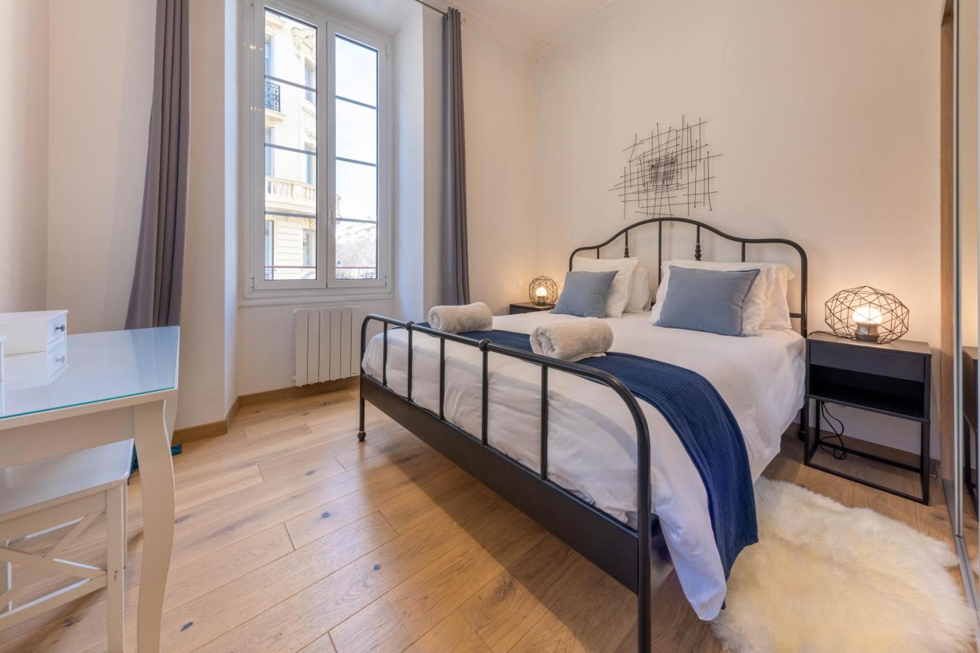 Le Carre D'or - A 2 Min A Pied Du Centre-ville Apartment Nice