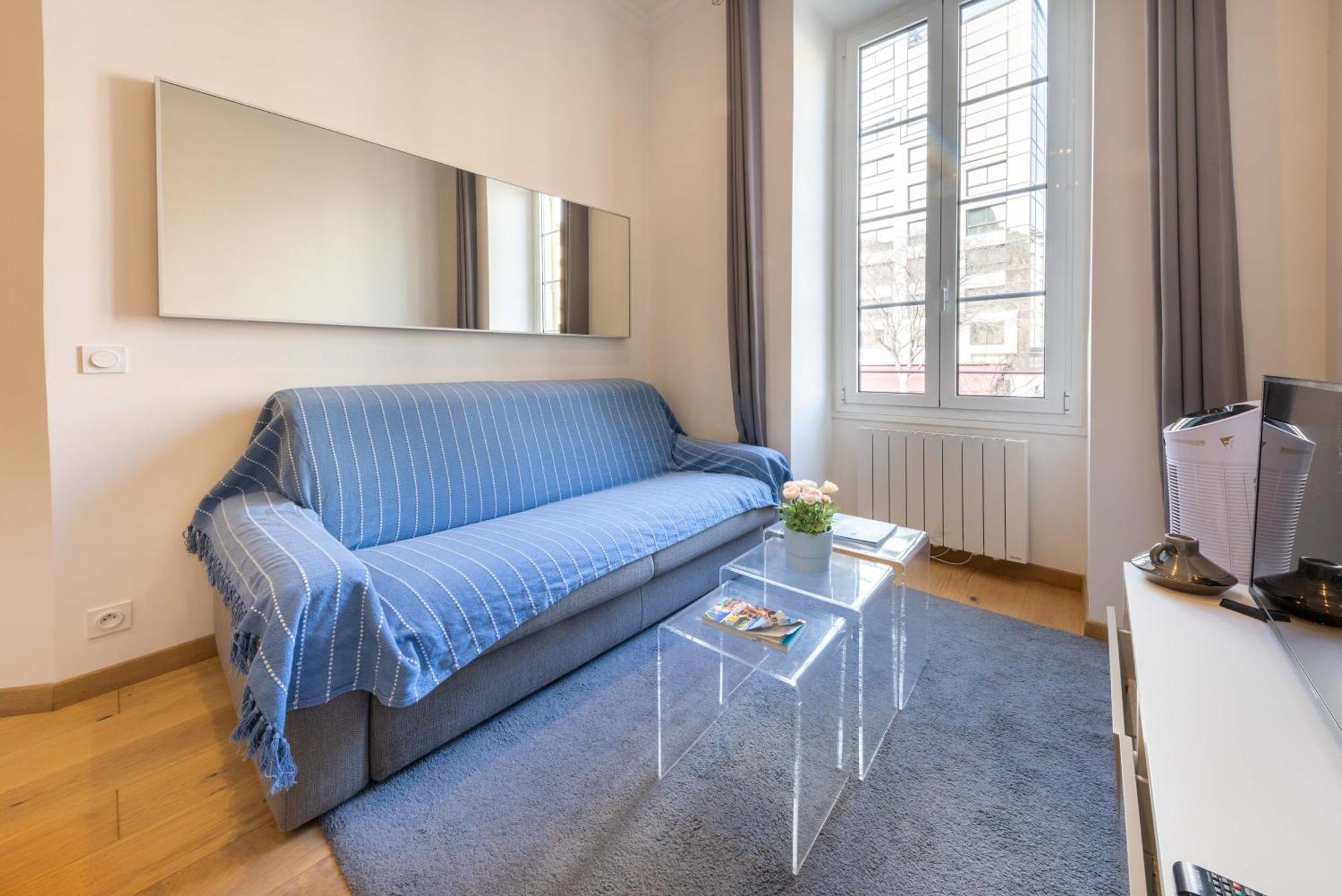 Le Carre D'or - A 2 Min A Pied Du Centre-ville Apartment Nice