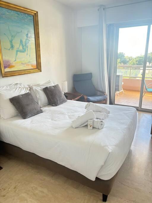 Lumineux Vue Mer, Piscine Et Tennis Apartamento *