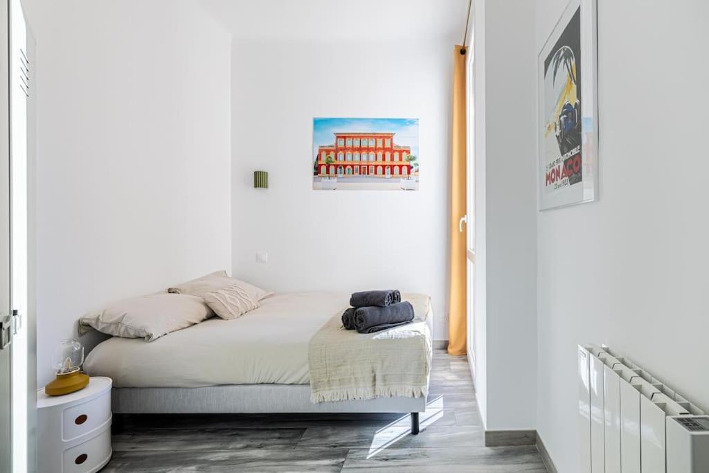 Charming Port Place Du Pin With Balcony Apartment Nice