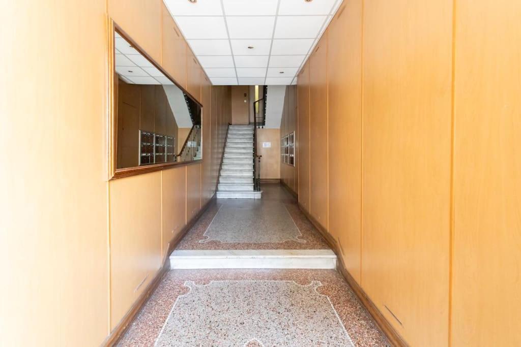 L58 Staywiz Us -port 2 Bdrs 5mins Old Town & Tram Apartment Nice