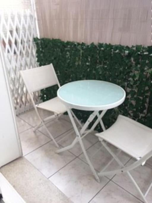 Port 4 Pax, 2 Clim Balneo Parking *