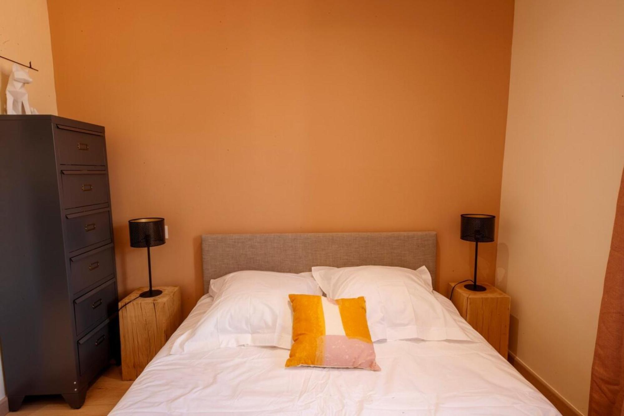 06a2 - Heart Of Old Beautiful Renovated Apartamento