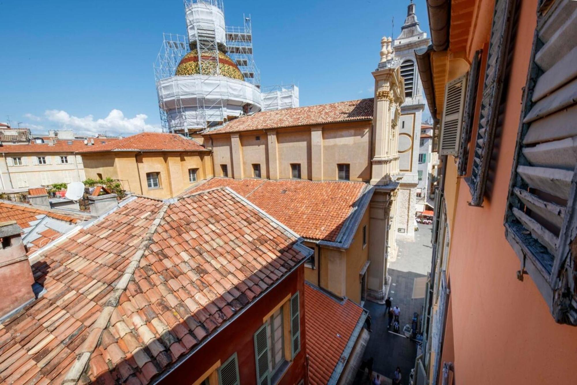 Apartment 06a2 - Heart Of Old Beautiful Renovated *