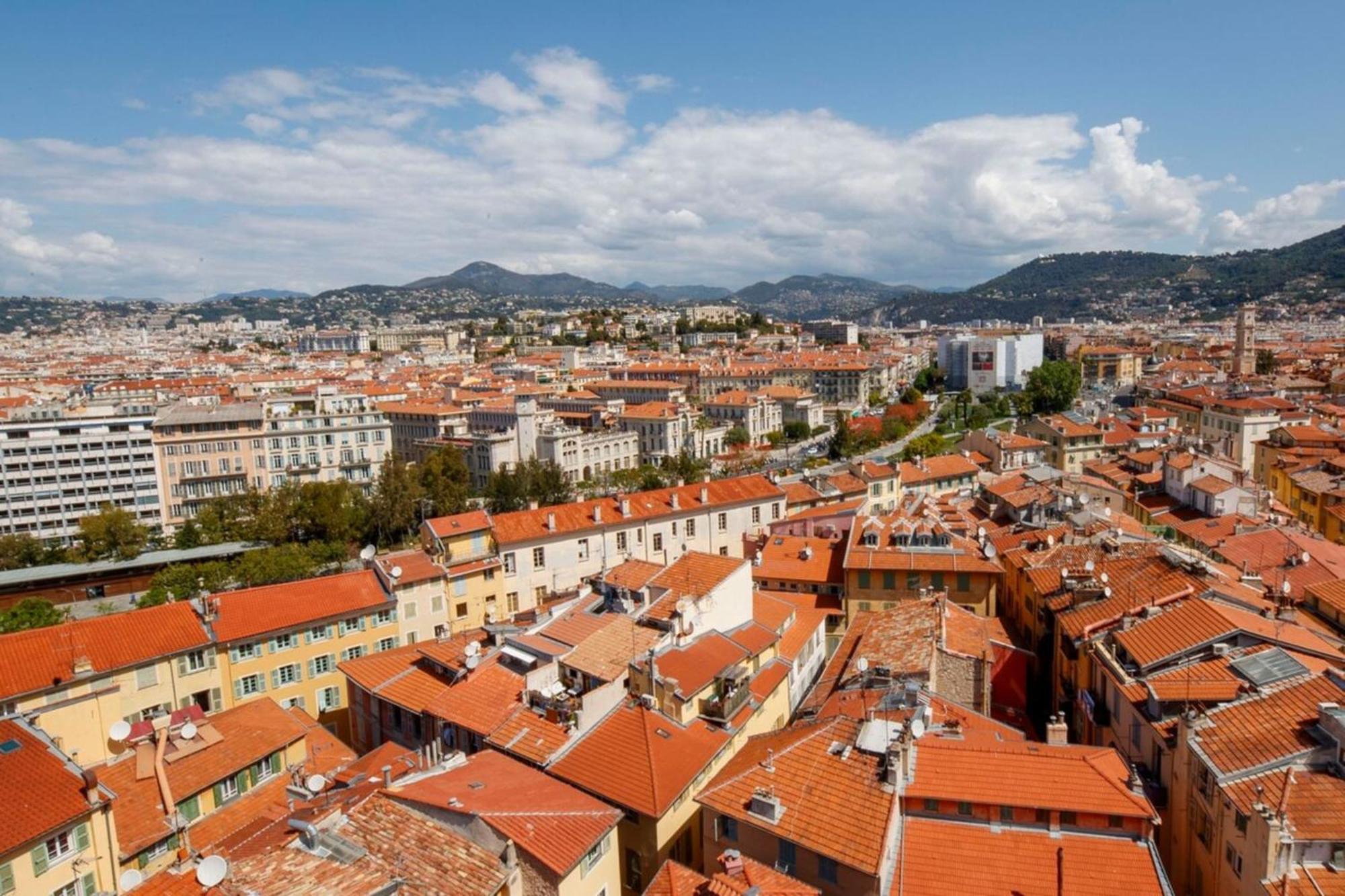 06a2 - Heart Of Old Beautiful Renovated Nice