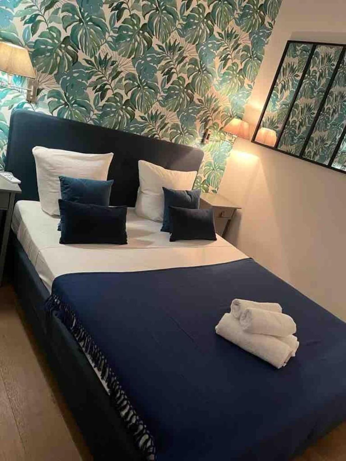 Apartment 06a4 - Situation Exceptionnelle Au Port De *