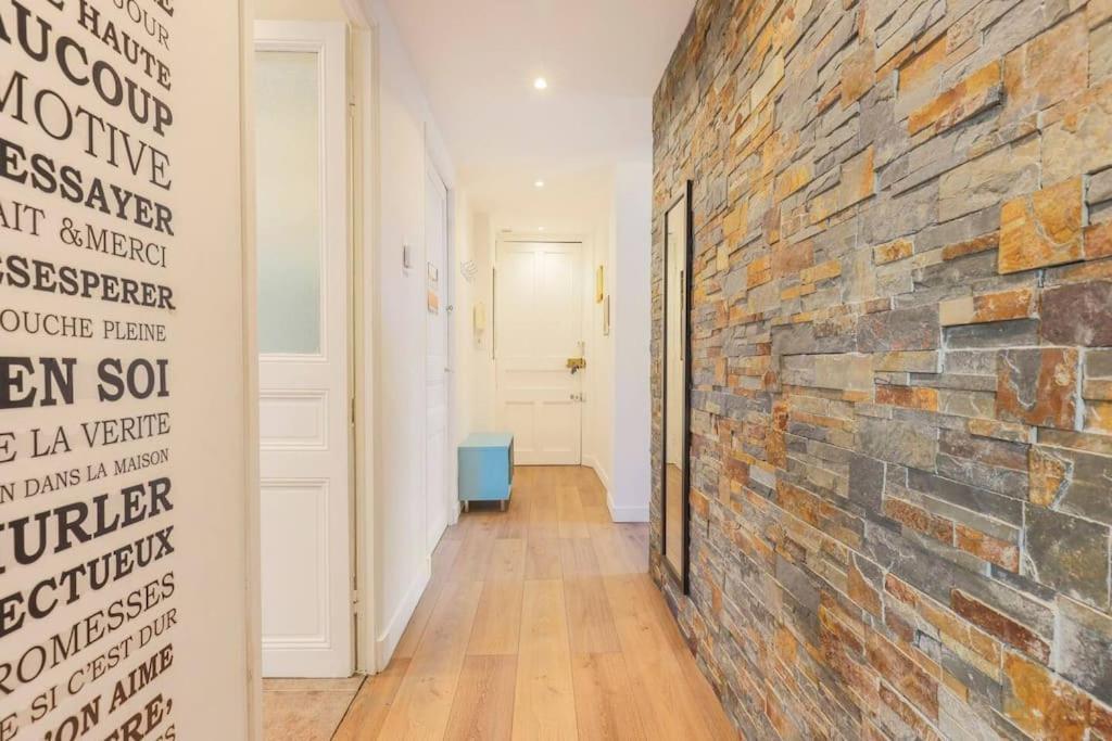 2 A 15 Mn De La Apartment