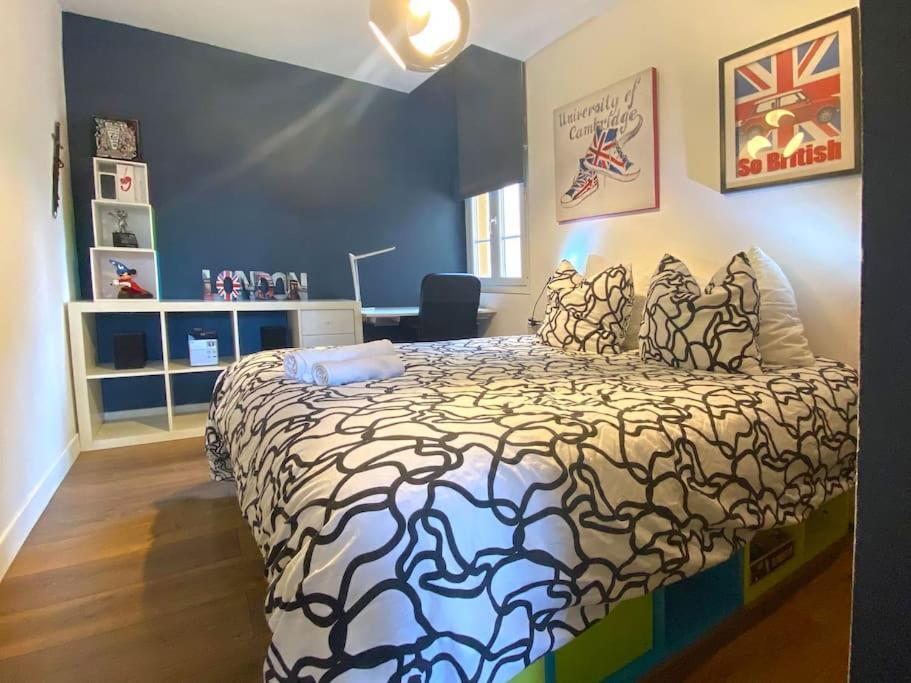 2 A 15 Mn De La Apartment *