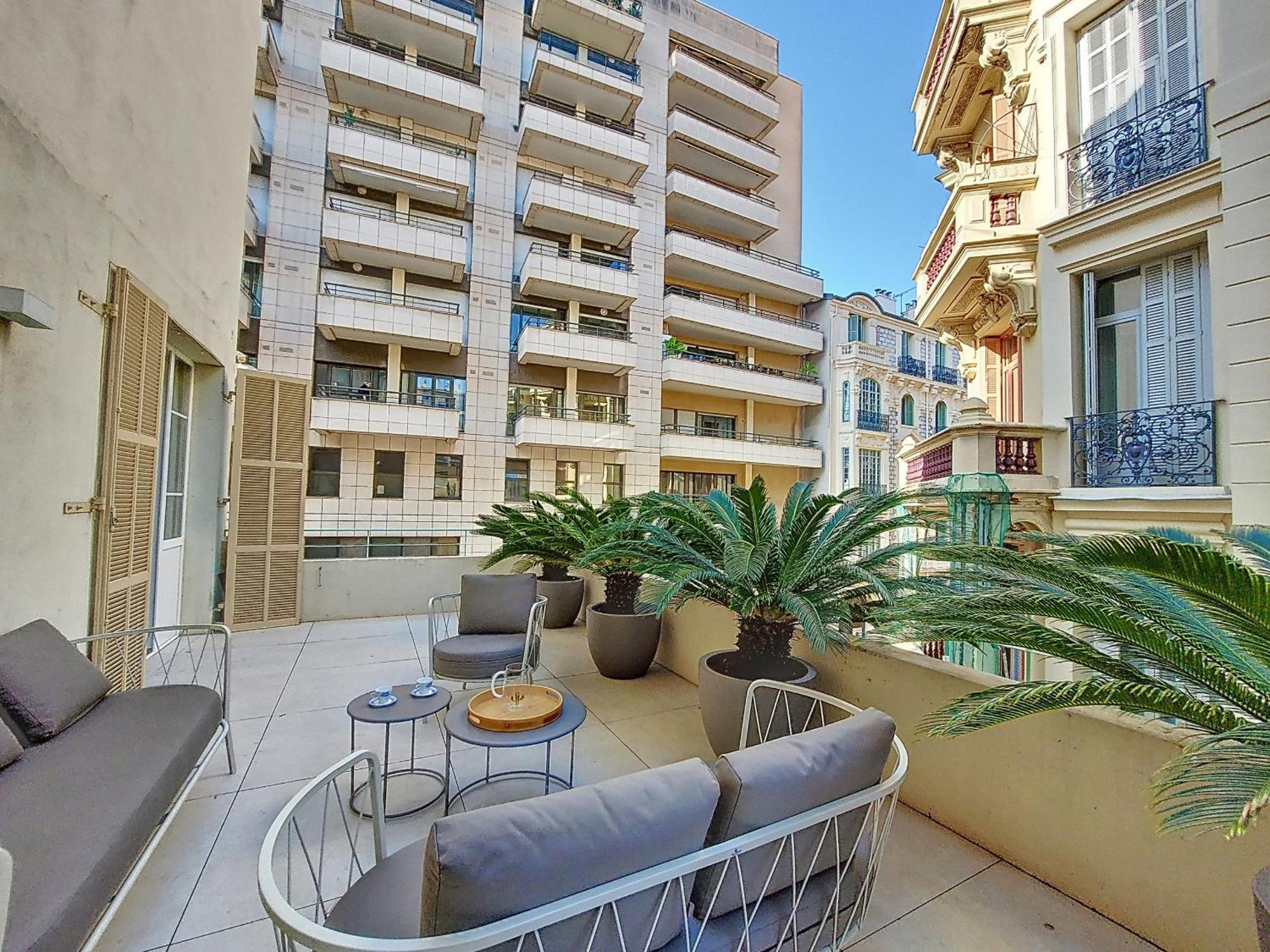 Nestor&jeeves - Palmiers Terrasse - - Terrace Nice