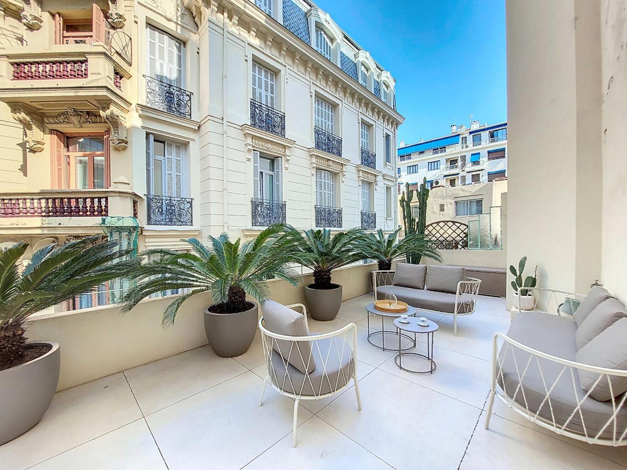 Apartment Nestor&jeeves - Palmiers Terrasse - - Terrace *