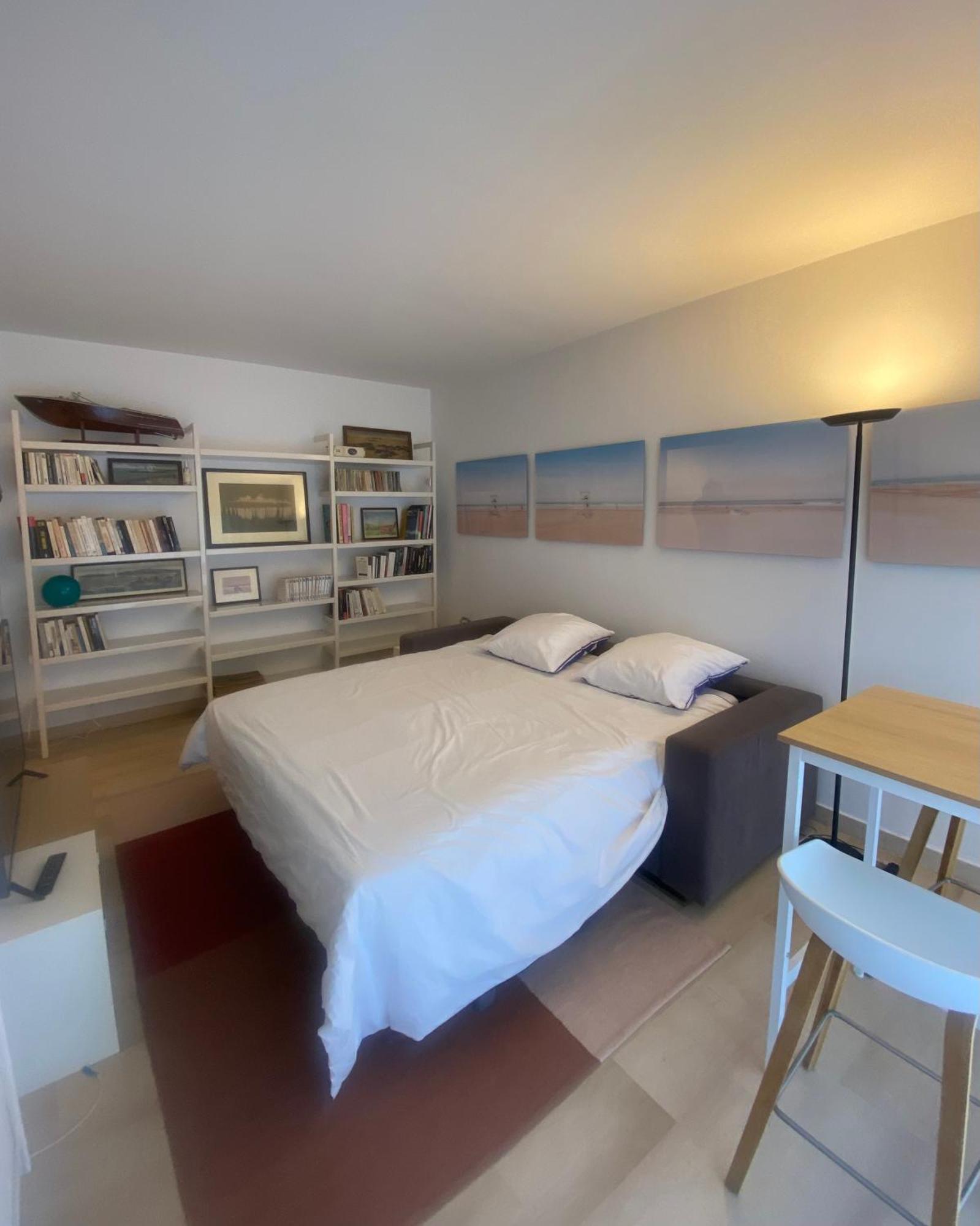 Lovely Apartment *
