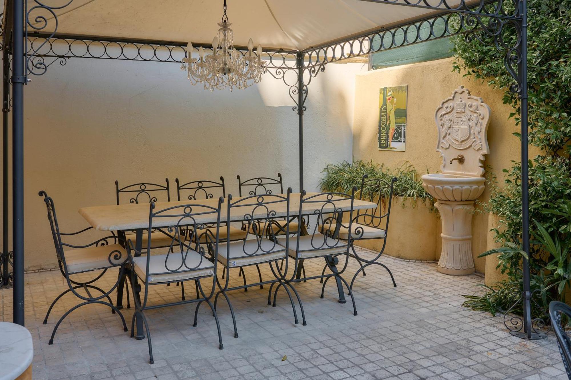 Maison Des Barons Aparthotel Nice