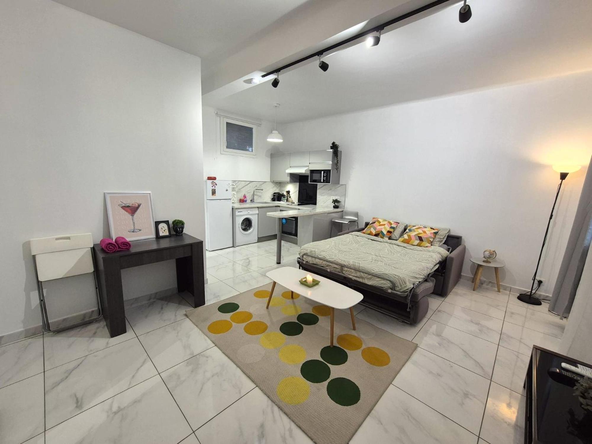 Apartment Renove Au Centre