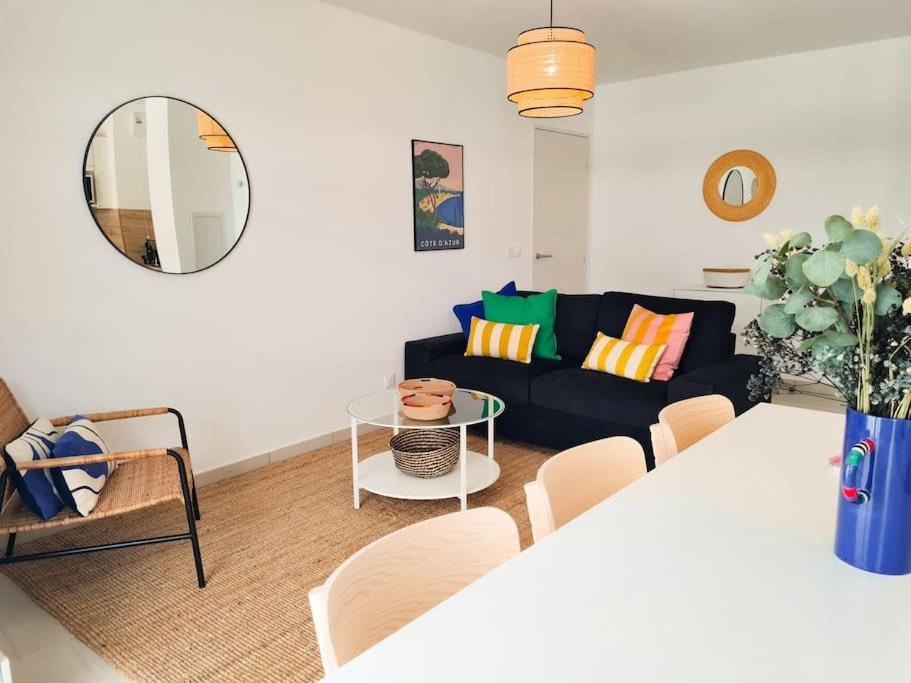 Apartment Magnifique - Parking Prive -