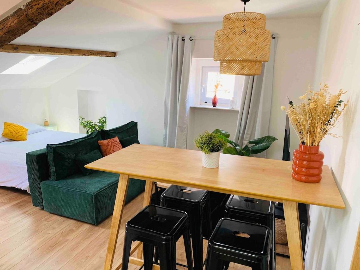 Beautiful Refurbished Cozy * Nice