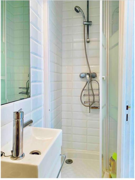 Renovated Chic Location * Nice