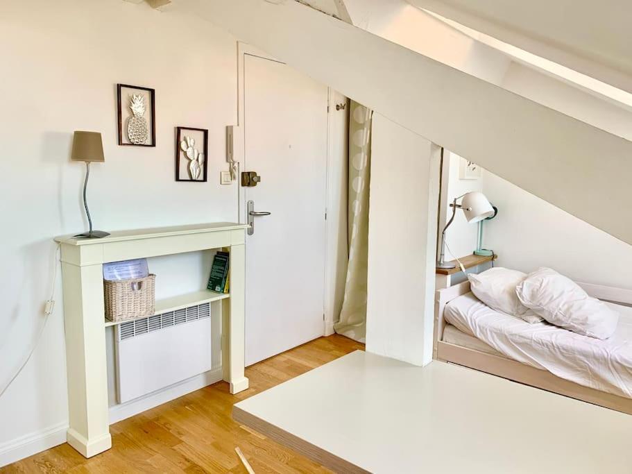 Renovated Chic Location