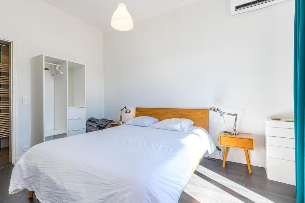 Penthouse 2bedroms 6pax- Views 45m2 Terrace * Nice