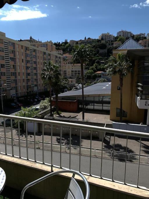 Agreable & Lumineux Proche Hopital Pasteur Apartment *