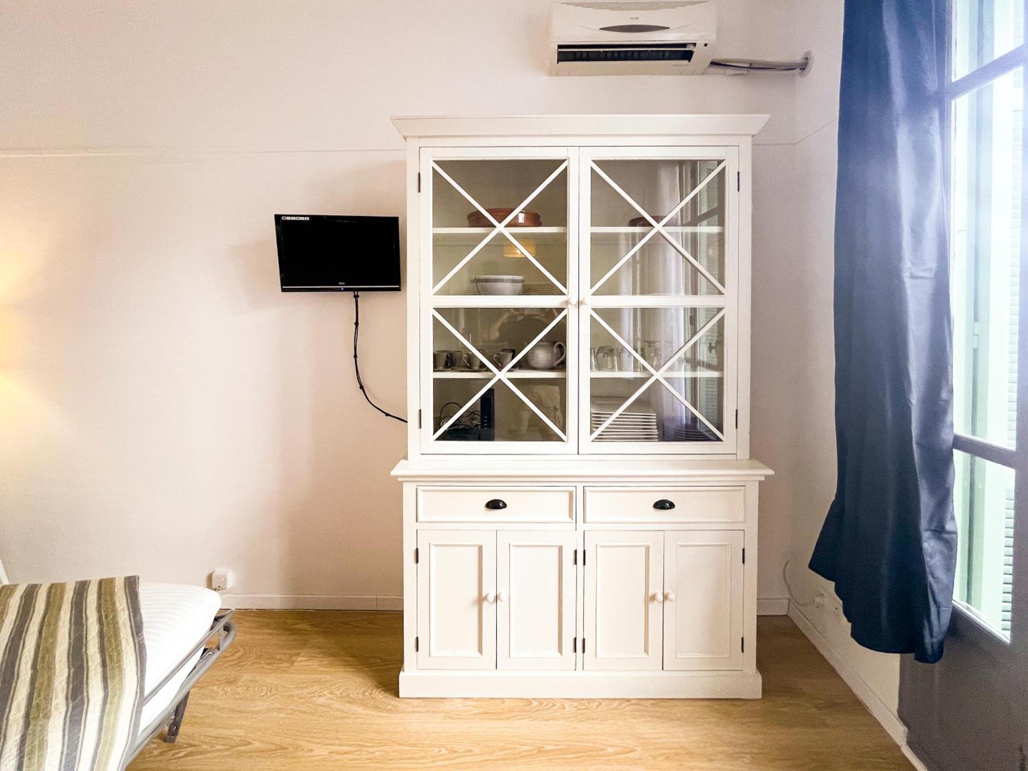 Apartment Le Comte De 2 Pers Ac Wifi *