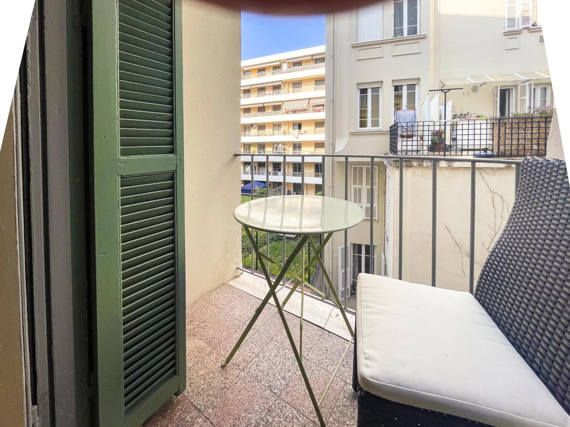 Apartment Le Comte De 2 Pers Ac Wifi
