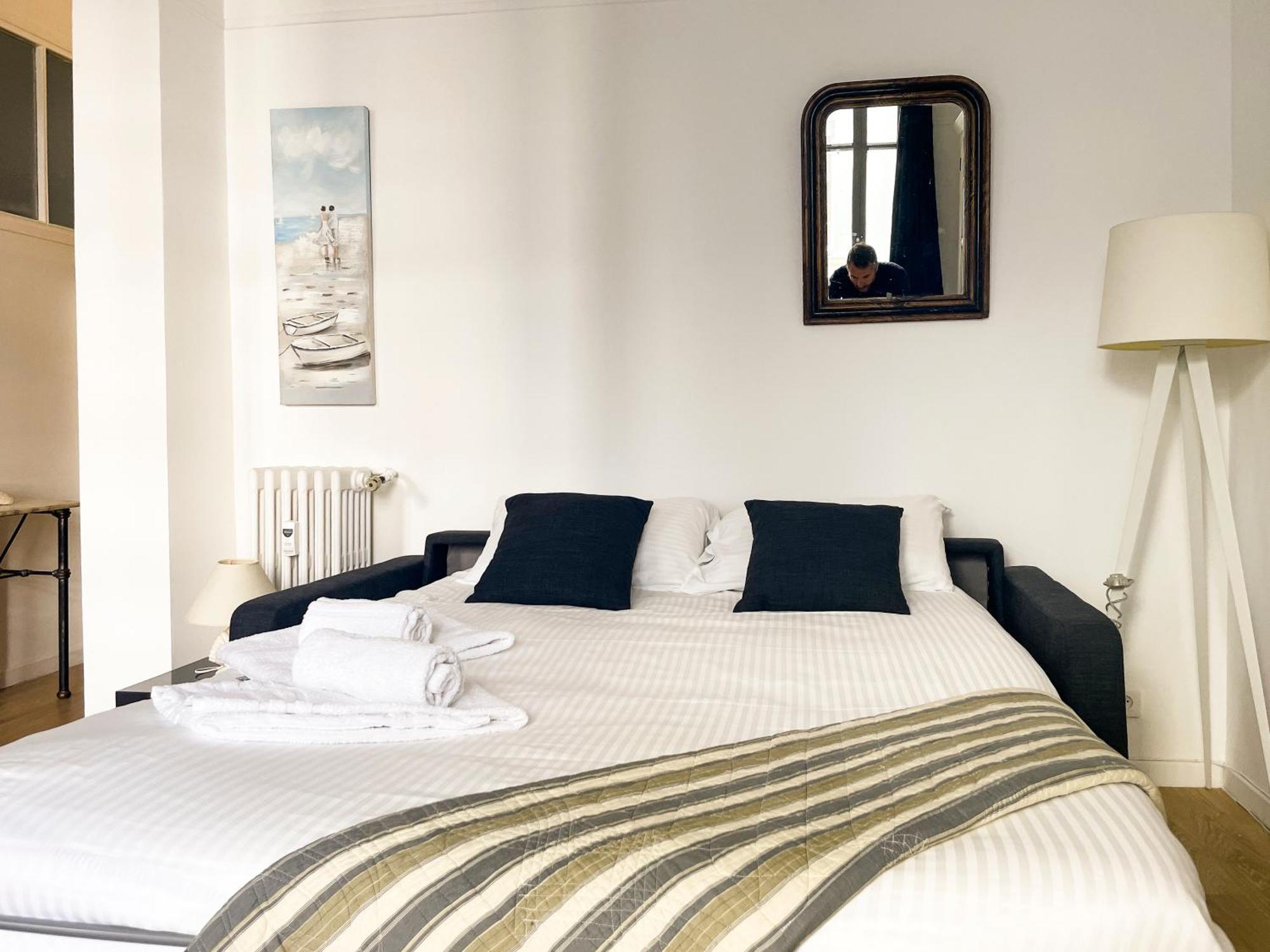 Apartment Le Comte De 2 Pers Ac Wifi *