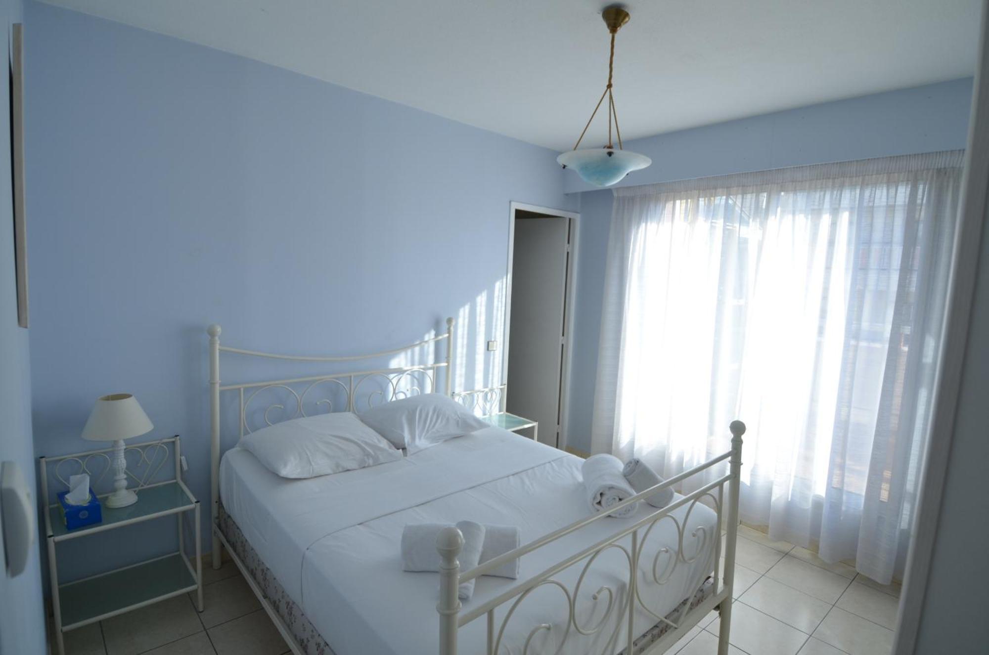 Apartment Helianthe - Superbe Avec Terrasse Vue Et Chateau Au Port De Nice