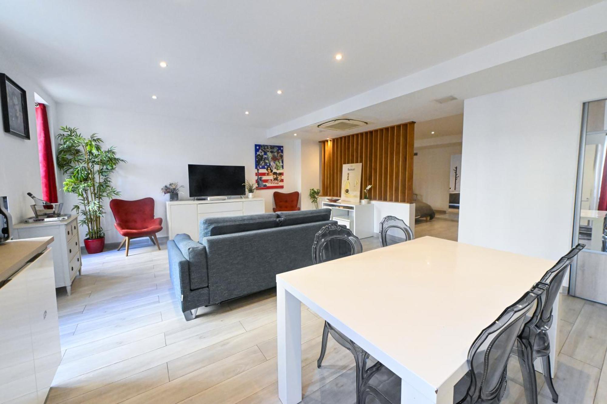 Loft Place Massena Avec Terrasse Apartment *
