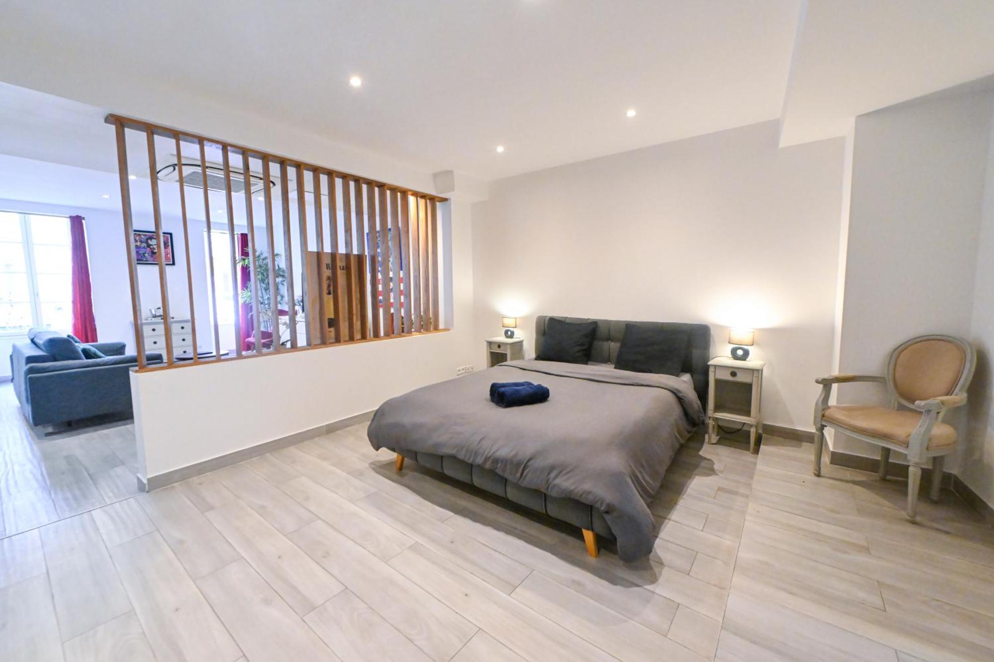 Loft Place Massena Avec Terrasse Nice