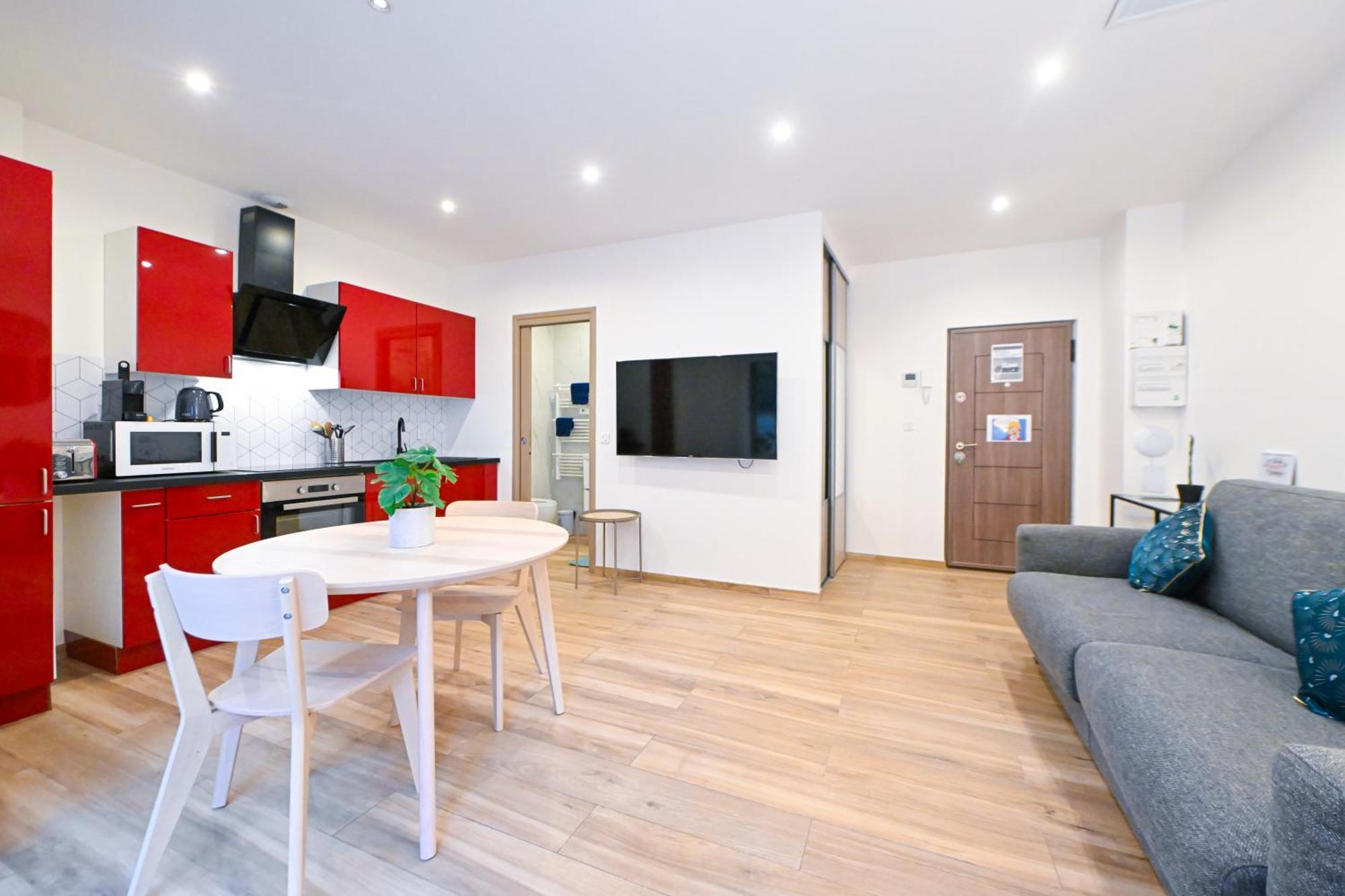 Beau Cozy Centre Et Plages Avec Terrasse N3 * Nice