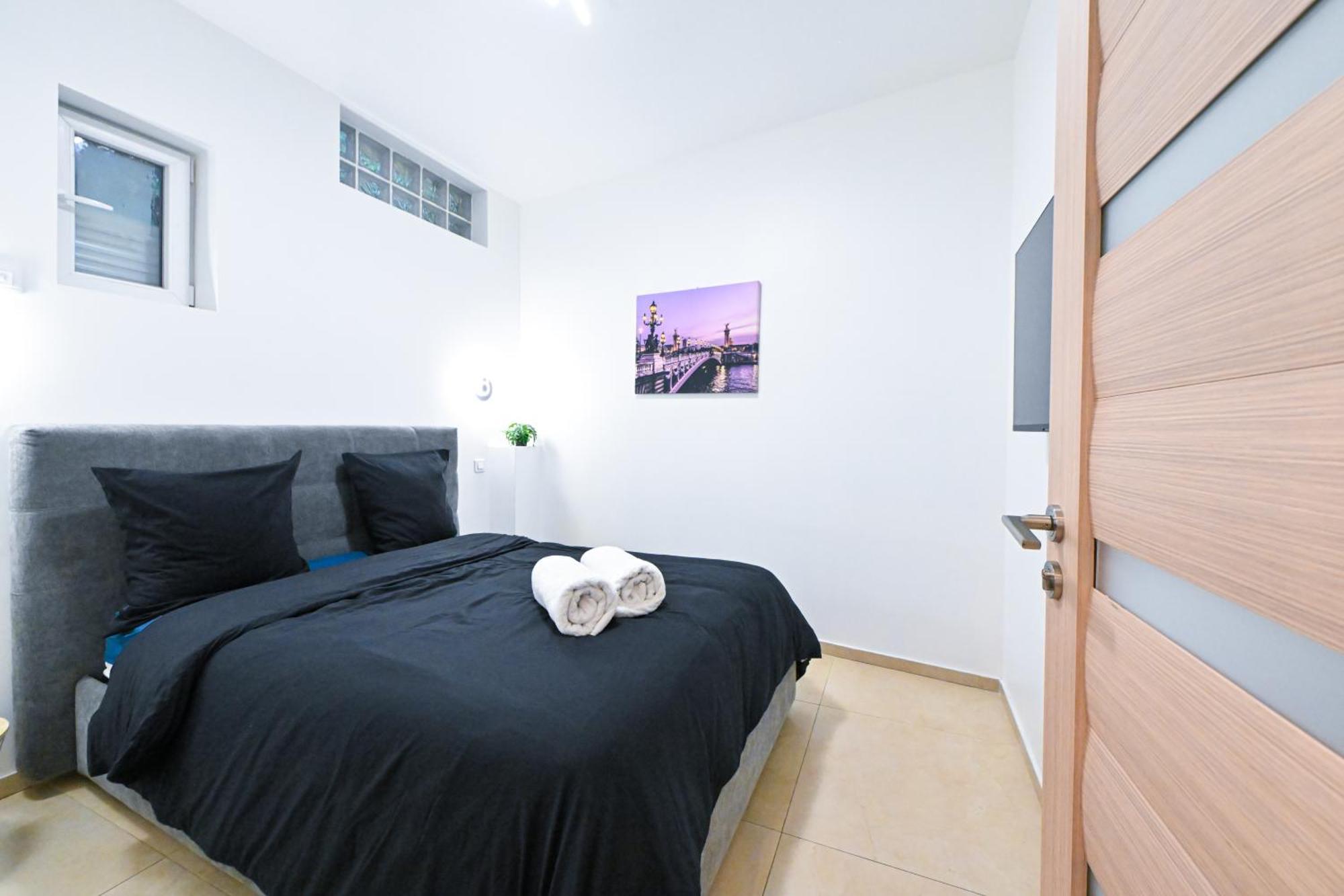 Apartment Grand Loft A Deux Pas De La N1