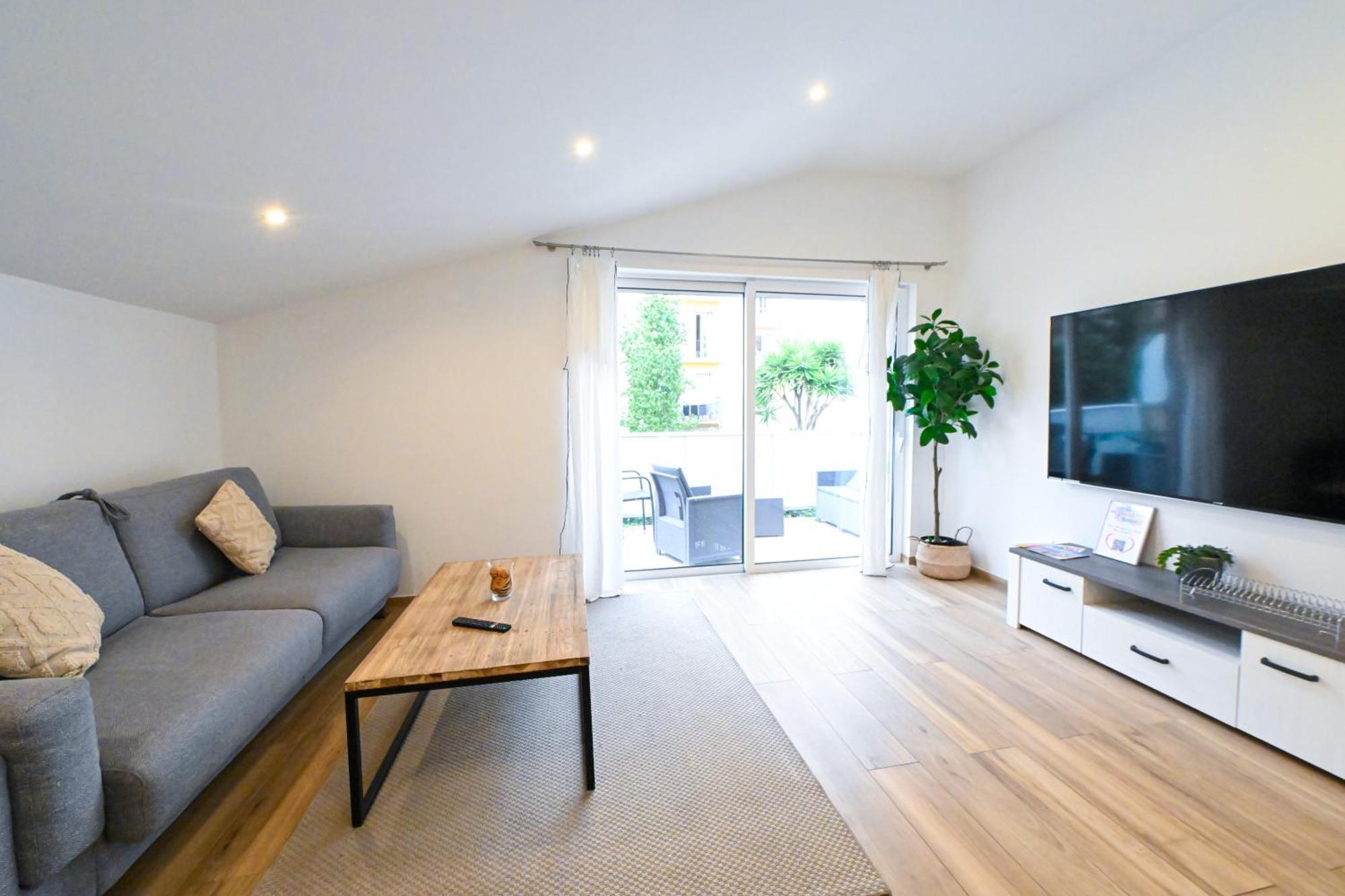 Beau Deux Pieces Cozy Avec Terrasse N11 Apartment *
