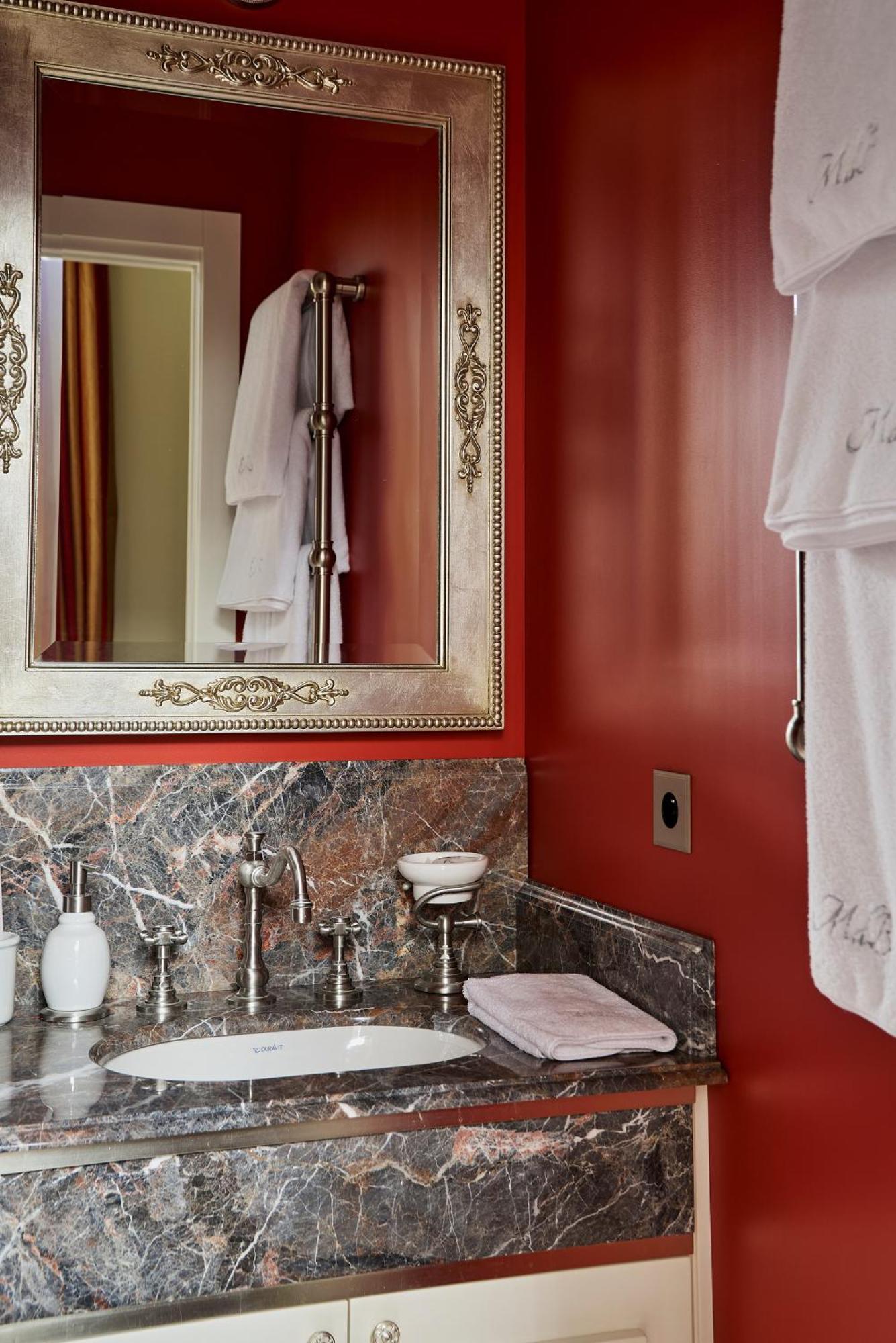 Maison Des Barons Aparthotel Nice