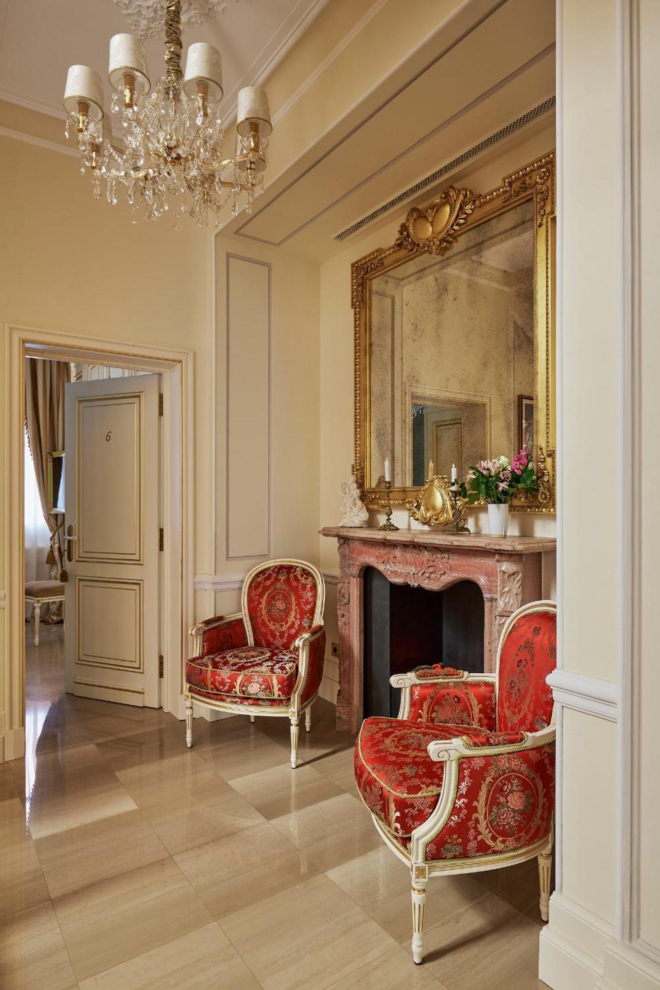 Maison Des Barons Aparthotel 4*