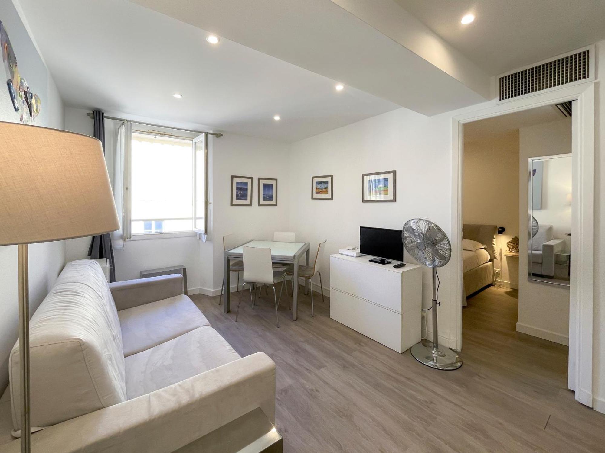 Massena 2 Pers Super Wifi Ac Apartment *