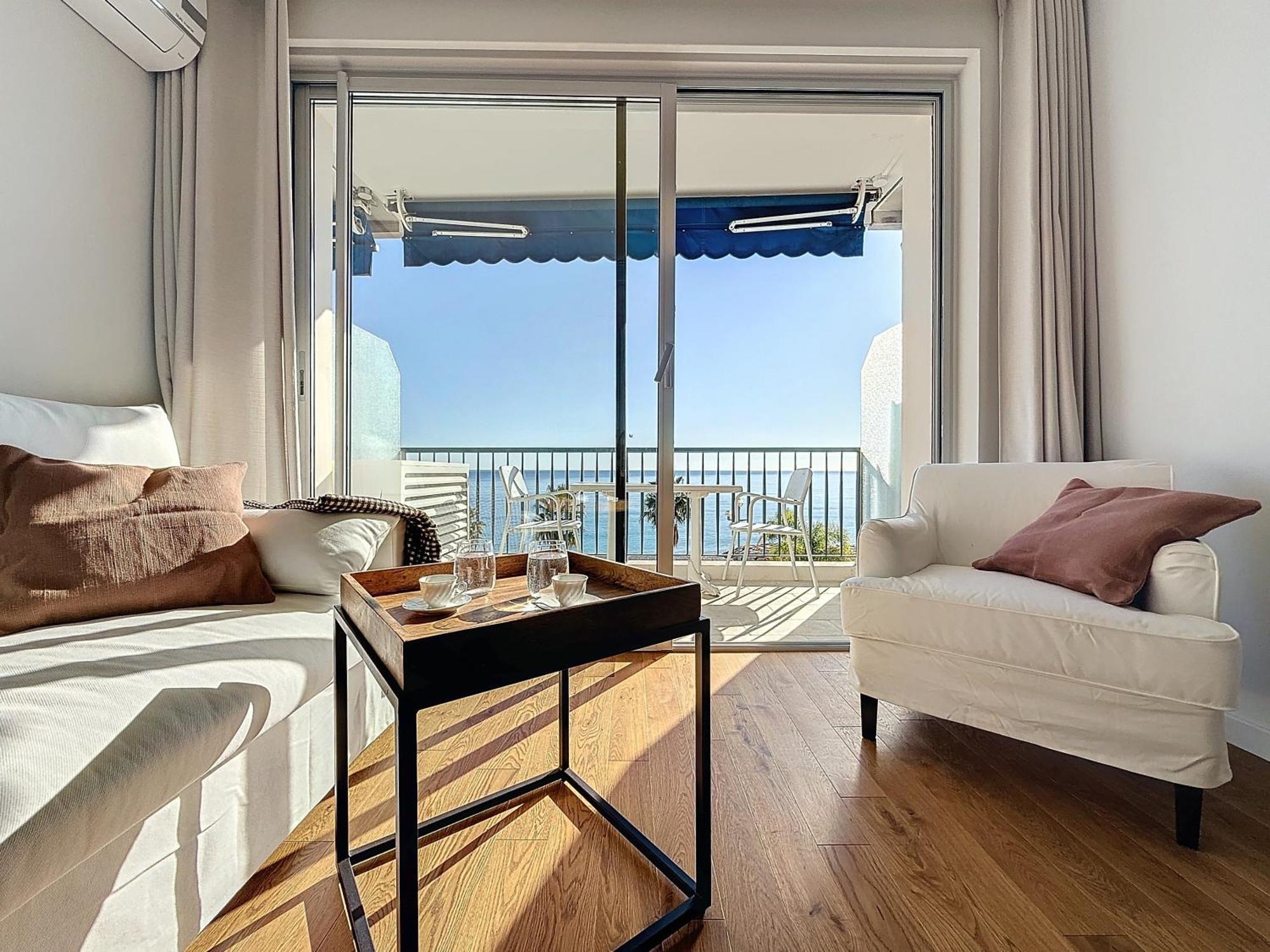Apartment Seaview Promenade 2brs With Parking Nice