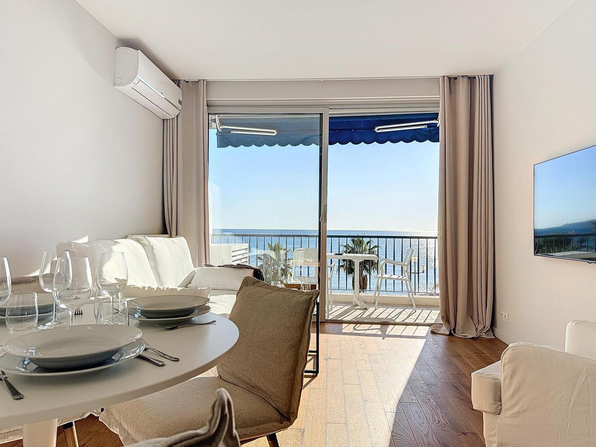 Seaview Promenade 2brs With Parking Apartment Nice