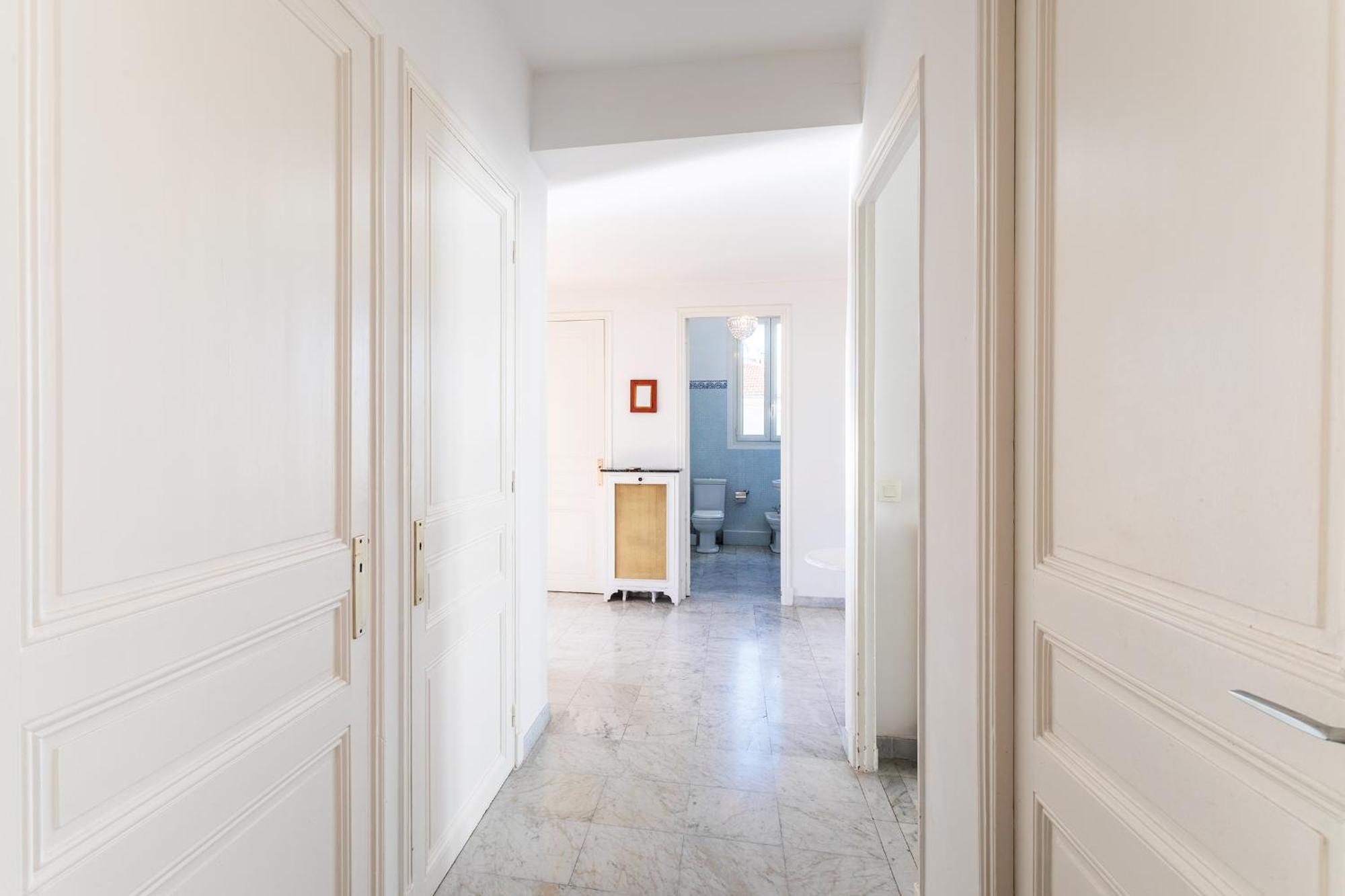 Ambassador Palace Ap2095 By Riviera Homes Apartment *