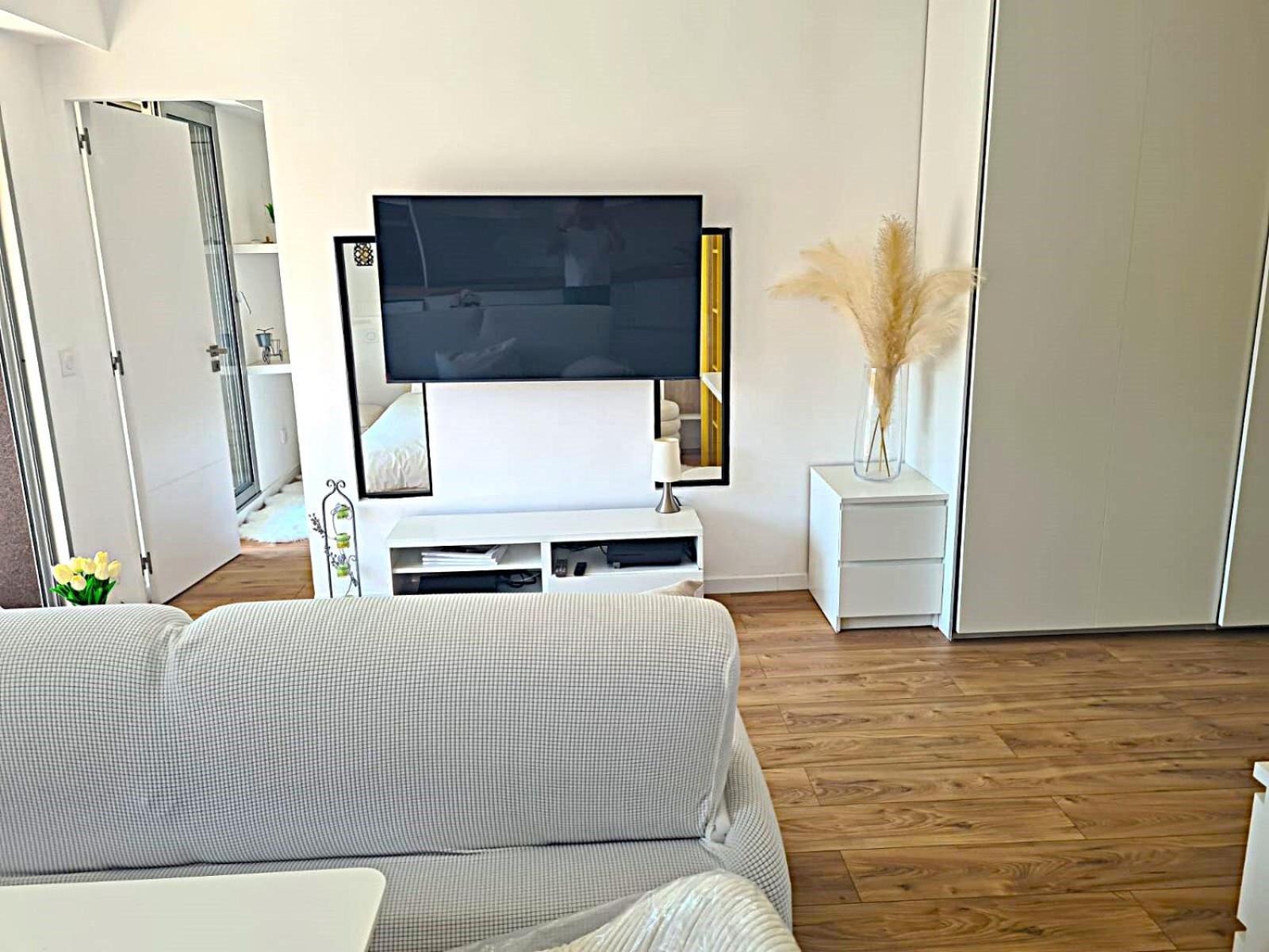 Superbe Luxueux Spacieux 50 M2 Port Nice