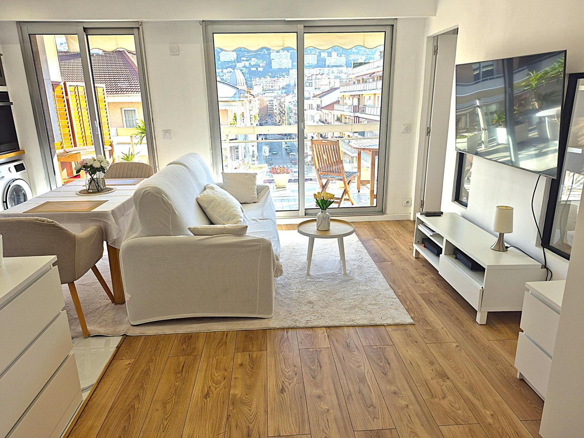 Superbe Luxueux Spacieux 50 M2 Port Apartamento
