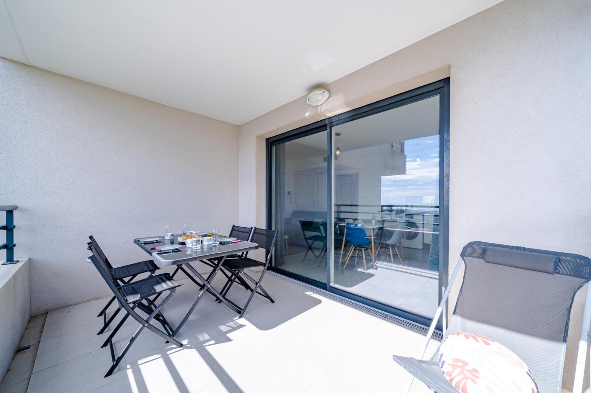 Apartment Magnifique 4 Pers,clim,parking *